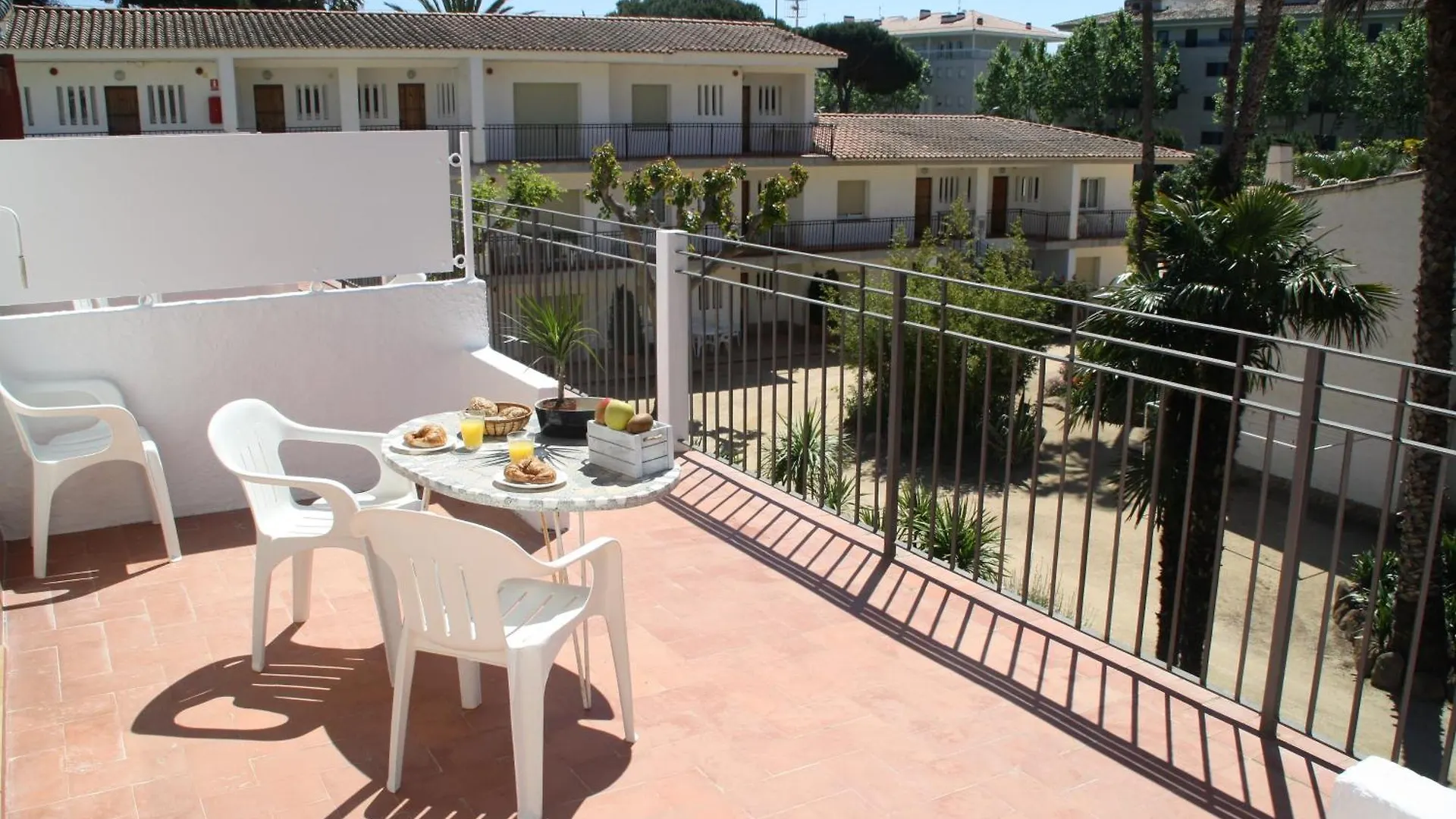 Apartaments Margarita Sabina Pinell Платья-де-Аро