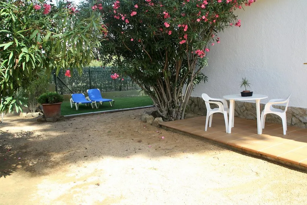 Apartaments Margarita Sabina Pinell Платья-де-Аро