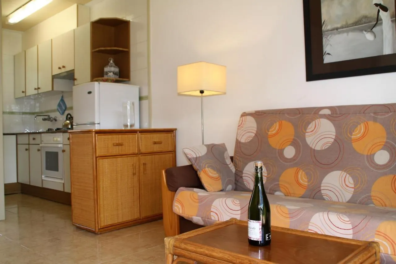Apartaments Margarita Sabina Pinell Платья-де-Аро 0*,